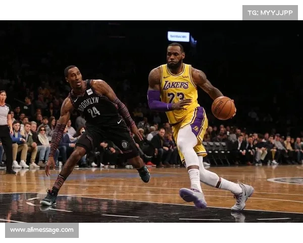 激战四季度精彩纷呈 NBA赛场巅峰对决精彩瞬间回顾 激战四季度精彩纷呈 NBA赛场巅峰对决精彩瞬间回顾